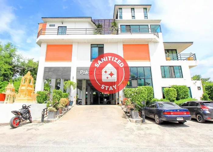 OYO 318 Pak D Resort